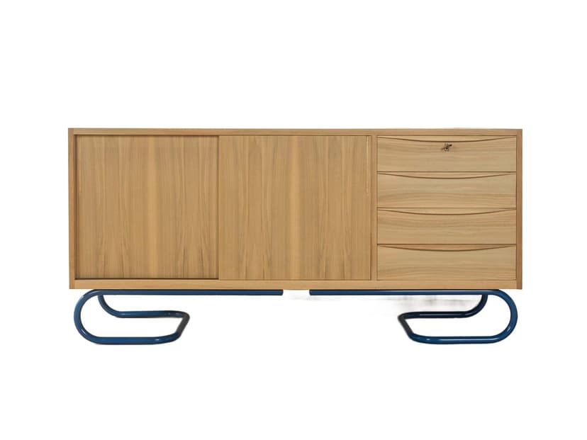 Kredens Bauhaus, orzech brązowy, stal nierdzewna niebieska, Niemcy, lata 50.