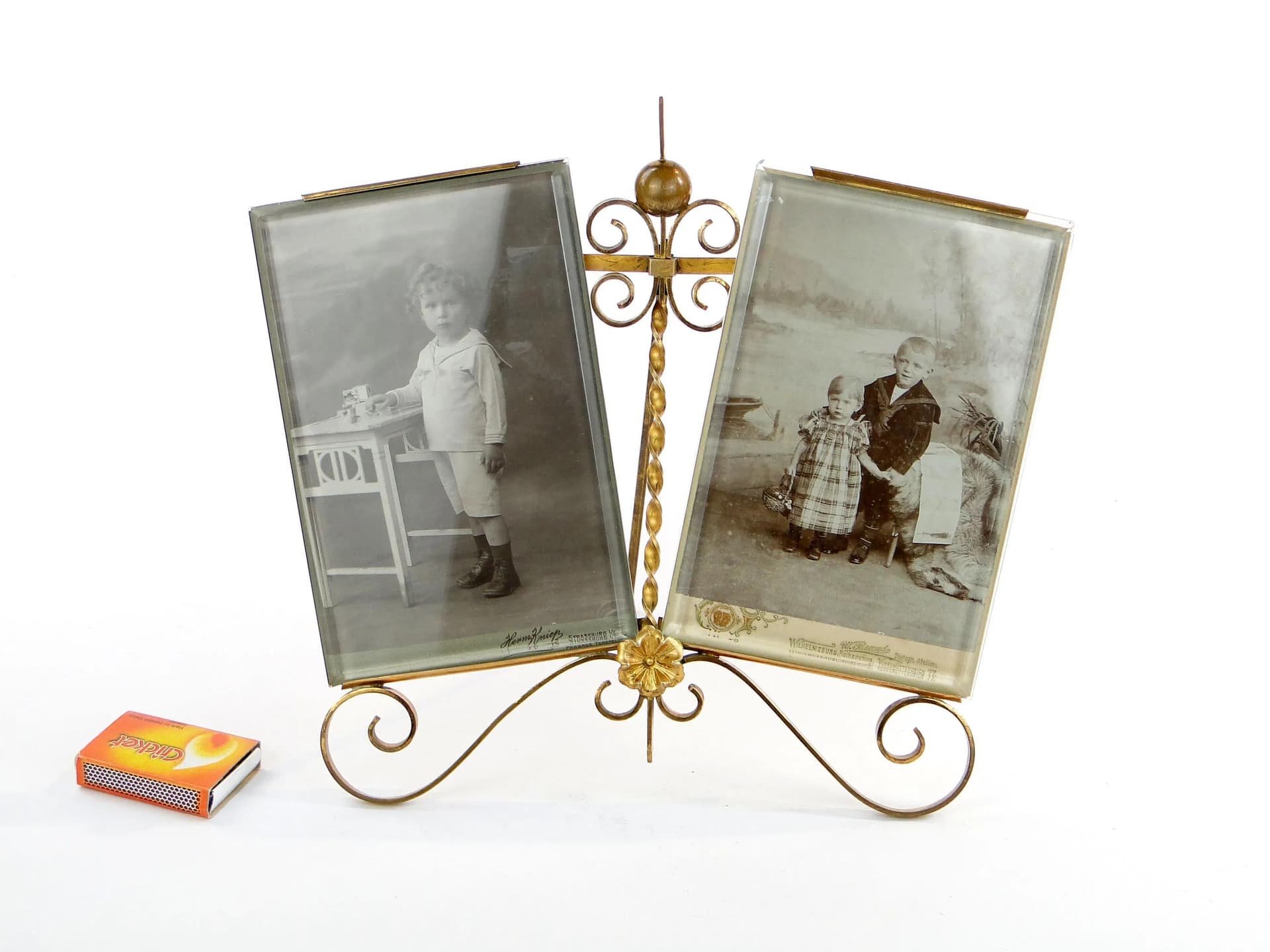 Fan-Shaped Photo Frame, Art Nouveau, gilt brass, crystal glass, France, 19th c. - 20651