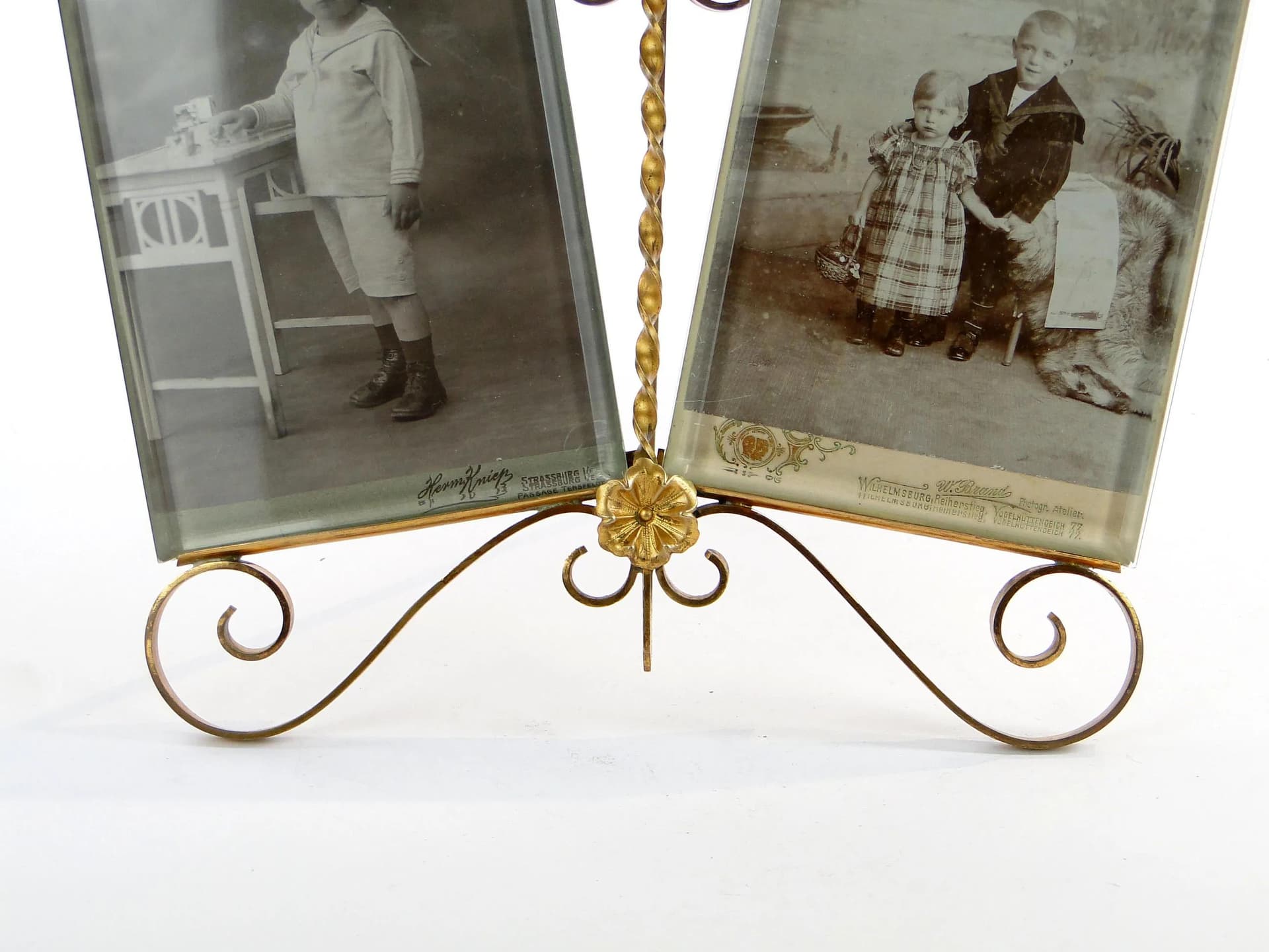 Fan-Shaped Photo Frame, Art Nouveau, gilt brass, crystal glass, France, 19th c. - 20653