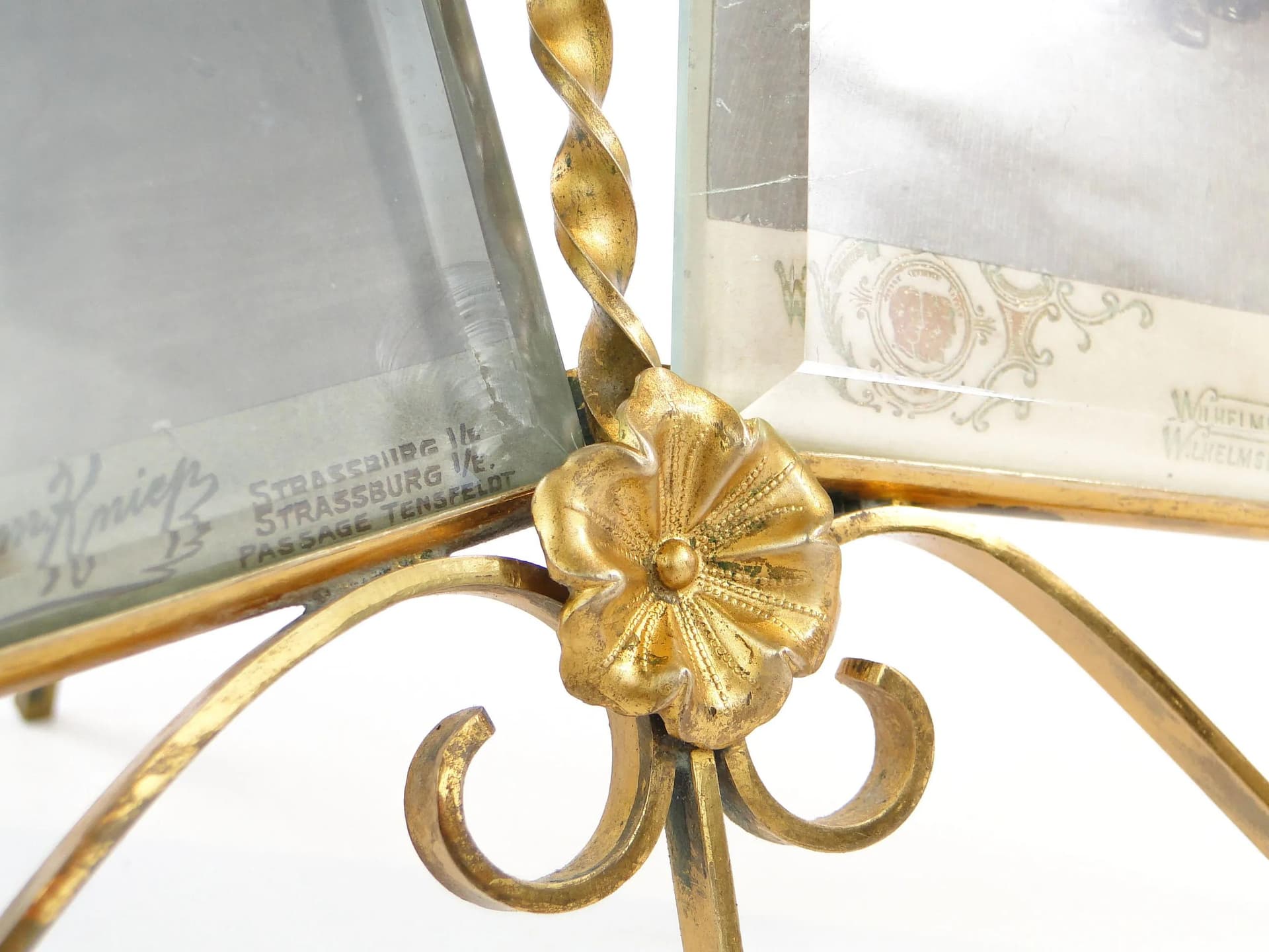 Fan-Shaped Photo Frame, Art Nouveau, gilt brass, crystal glass, France, 19th c. - 20656