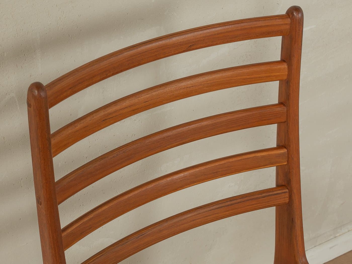 Zestaw pięciu krzeseł jadalnianych, teak brązowy, tkanina szara, Niemcy, lata 60. - 278115