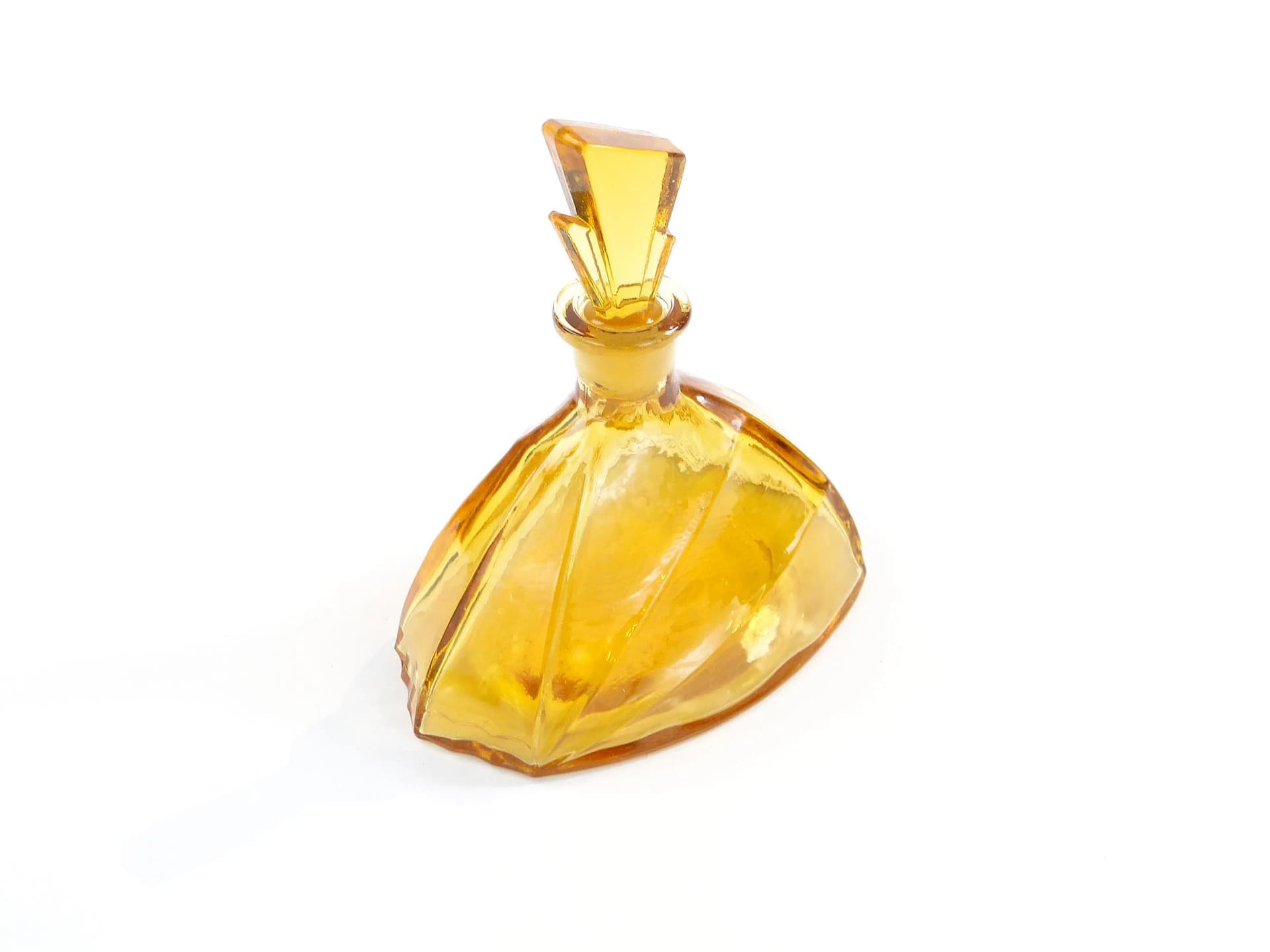 Karafka Art Deco, złoty, szkło, Polska, lata 20. - 20647