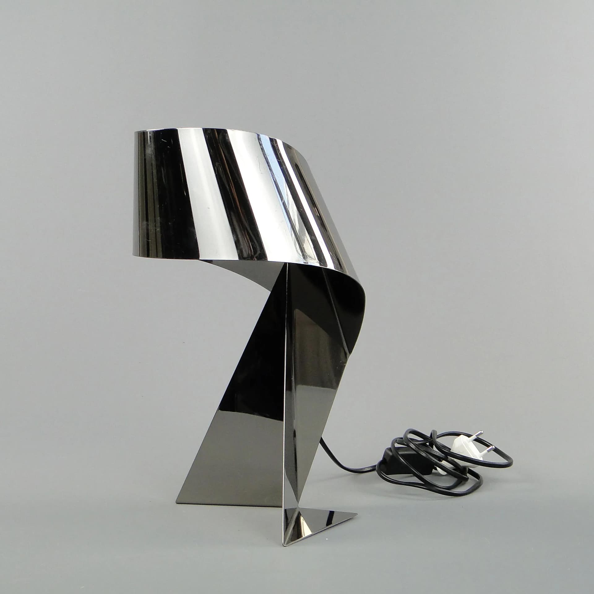 Lampa stołowa Ribbon, stal chromowana srebrna, Habitat, Wielka Brytania, XXI w. - 20973