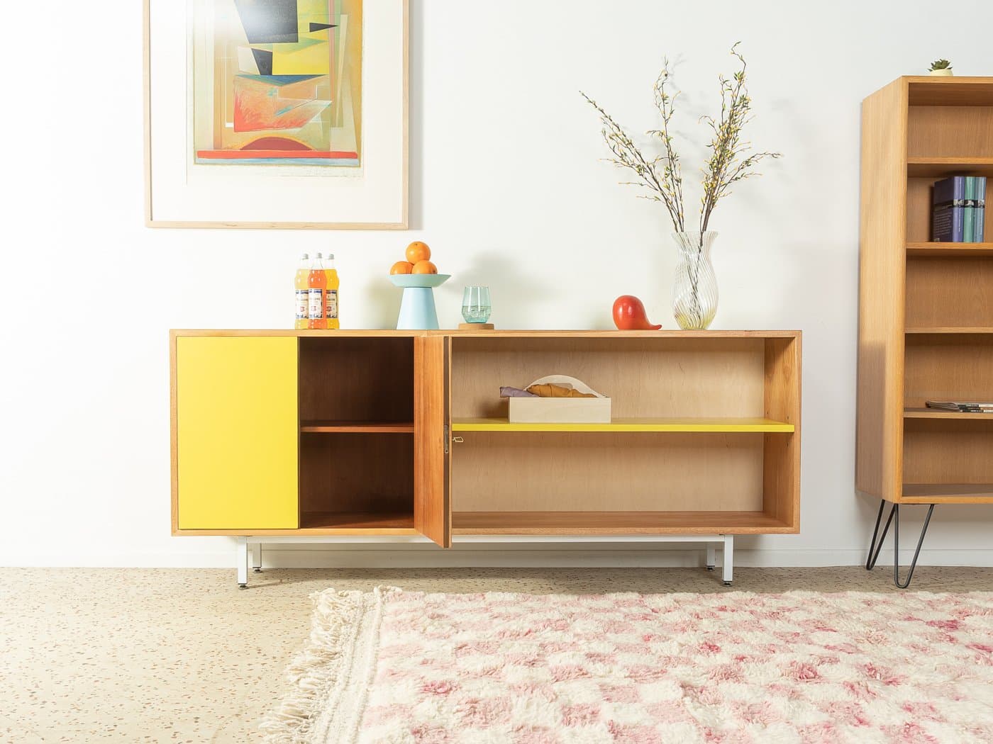 Sideboard, żółty, fornir orzech, stal biała, Niemcy, lata 50. - 282655