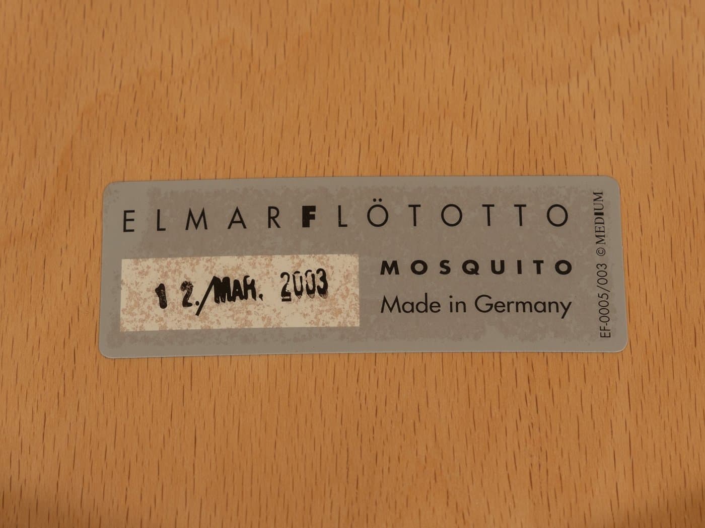 Zestaw czterech krzeseł Mosquito, buk brązowy, stal nierdzewna srebrna, proj. E. Flötotto, Niemcy, lata 80. - 282590