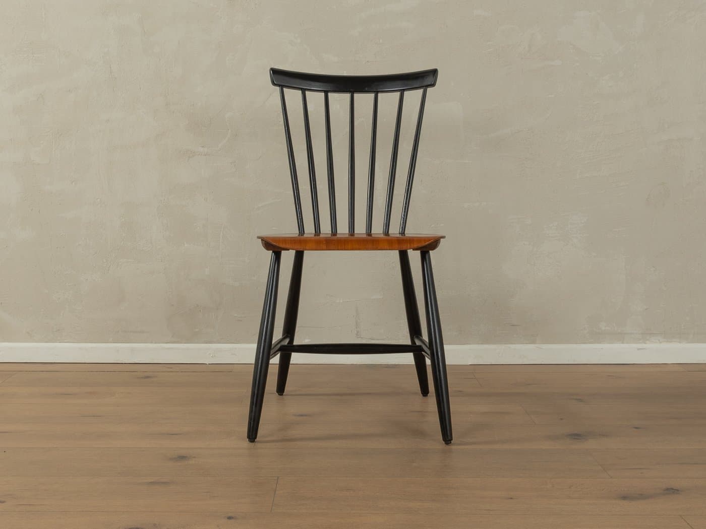 Zestaw czterech krzeseł Rung, teak brązowy, jesion czarny, proj. S. E. Fryklund, HagaFors, Szwecja, lata 60. - 282533