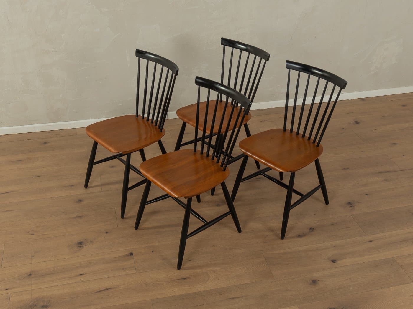 Zestaw czterech krzeseł Rung, teak brązowy, jesion czarny, proj. S. E. Fryklund, HagaFors, Szwecja, lata 60. - 282536