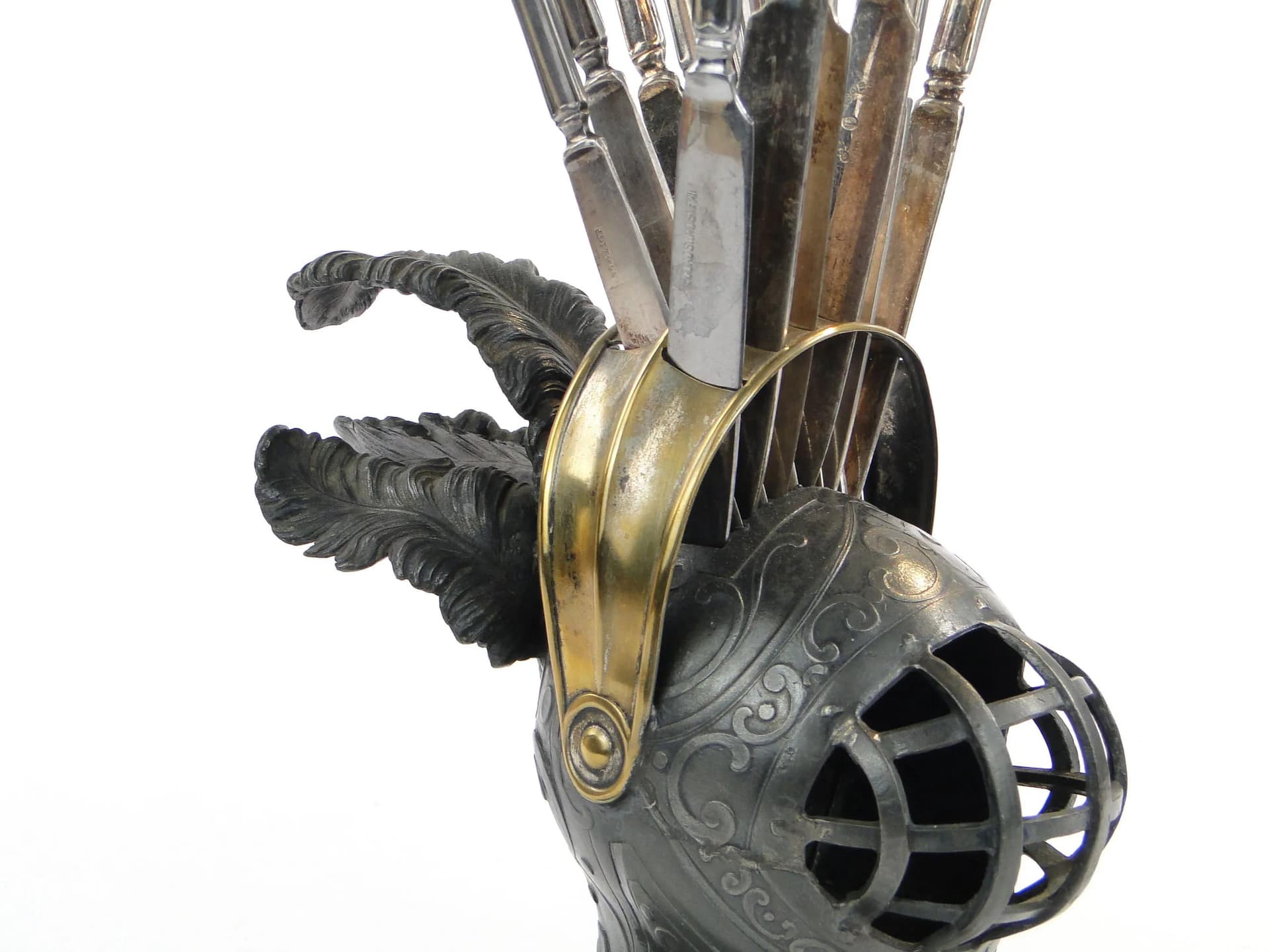 Komplet noży do owoców hełm rycerski, szary cyna mosiądz, Albrecht Kohler, Austria, początek XX w. - 20965