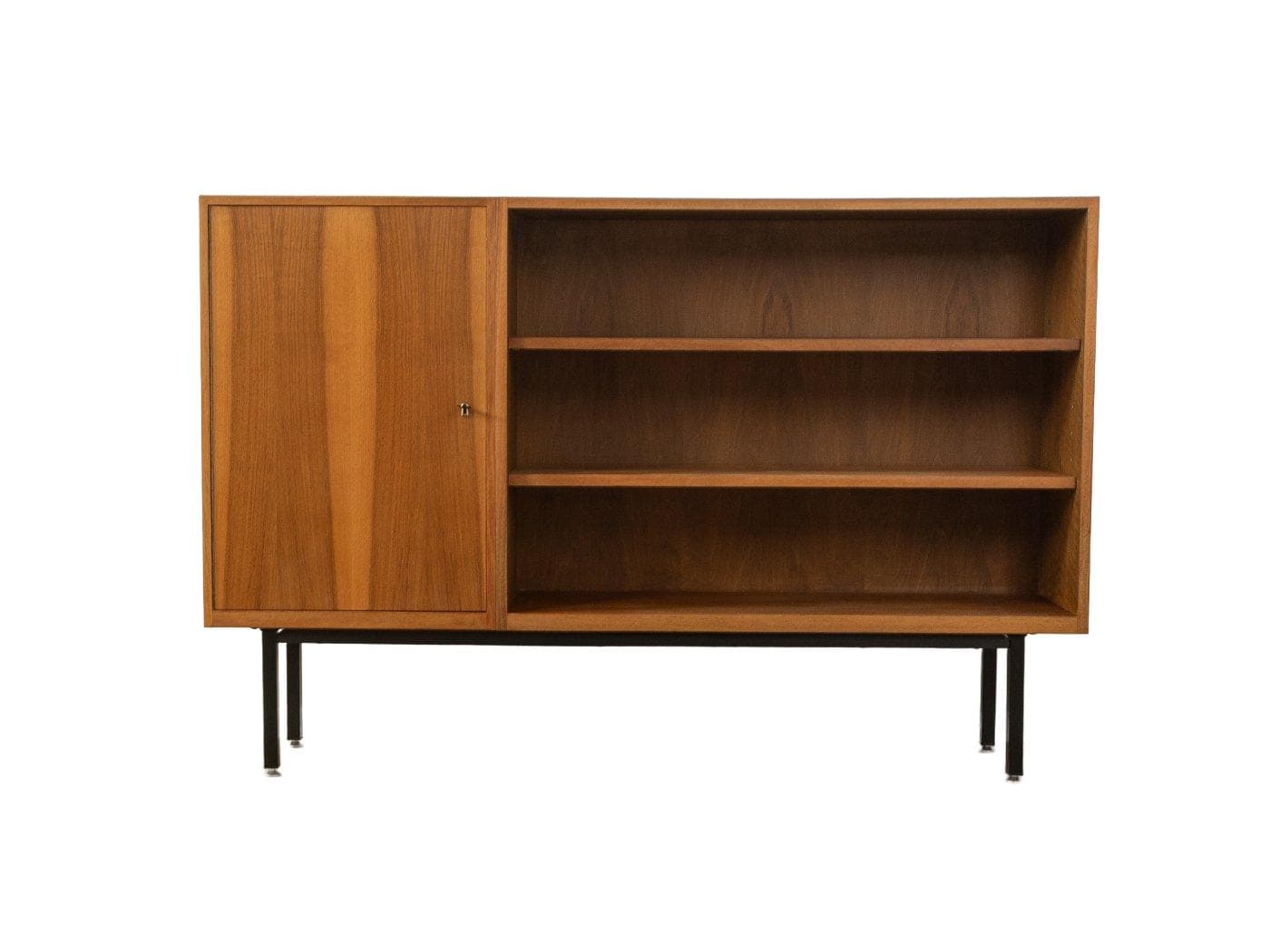 Kredens, brązowy, orzech, stal czarna, Niemcy, lata 50.