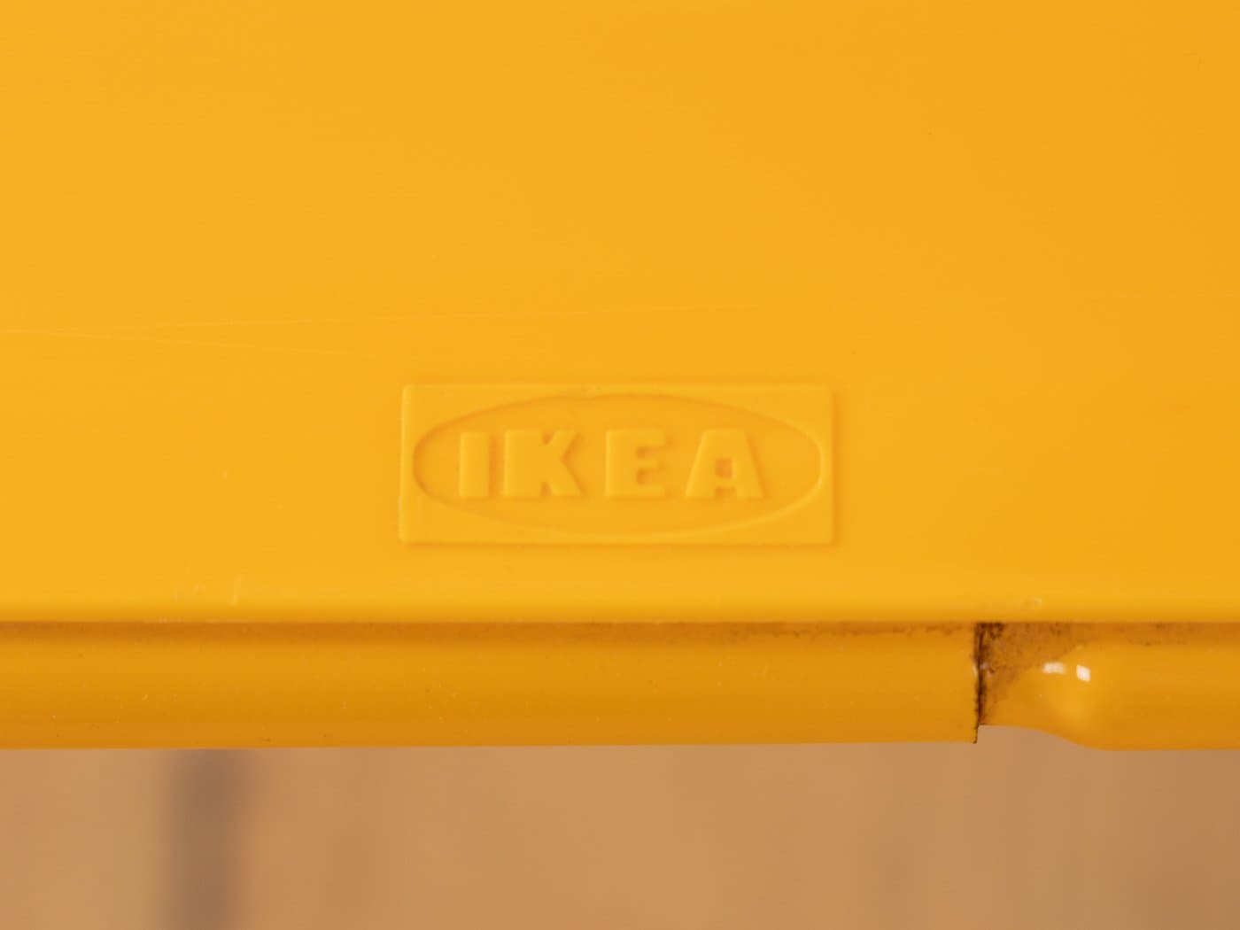 Zestaw sześciu krzeseł składanych Ted, żółty, metal, plastik, proj. N. Gammelgaard, Ikea, Szwecja, lata 70. - 283290