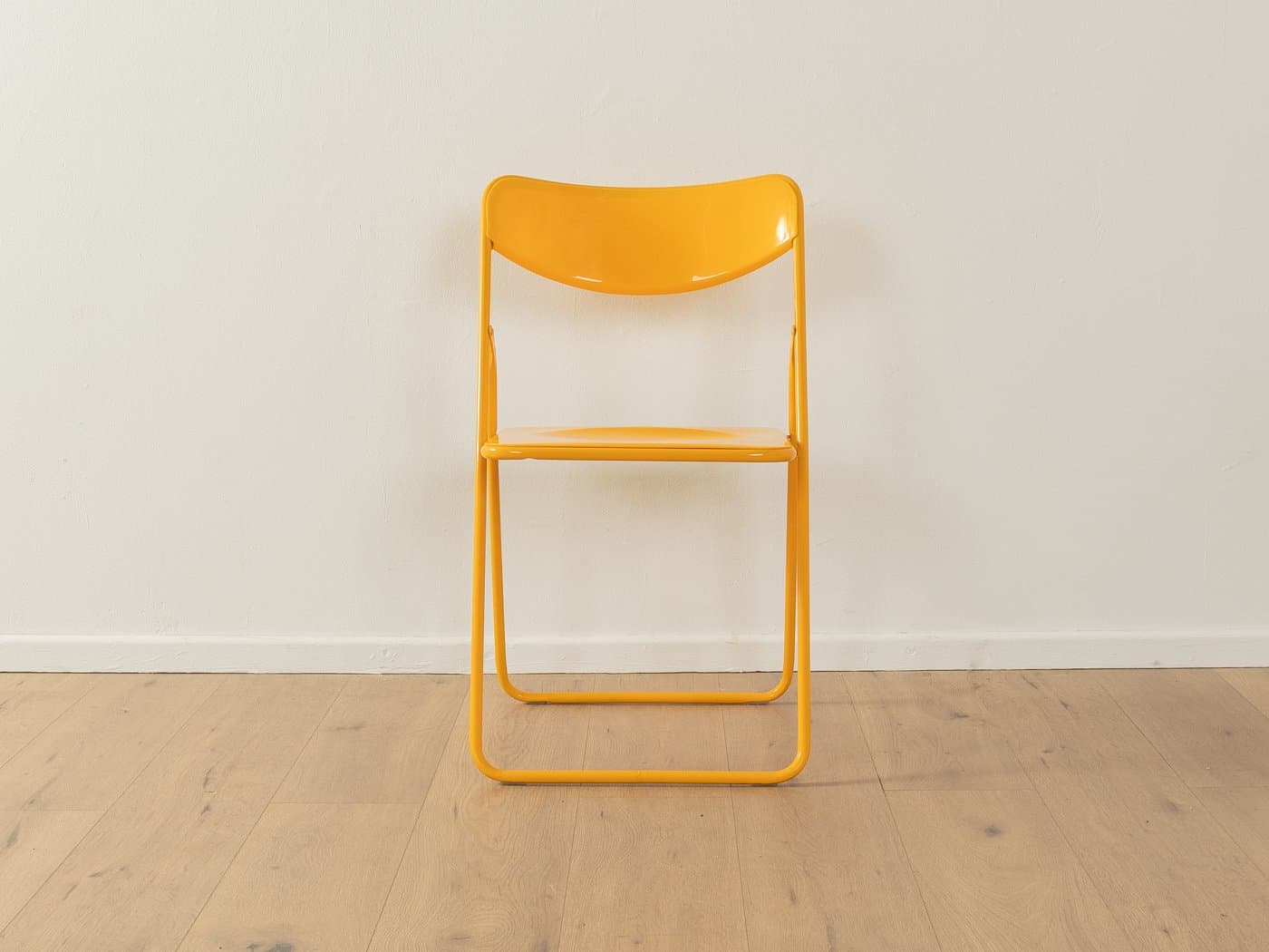 Zestaw sześciu krzeseł składanych Ted, żółty, metal, plastik, proj. N. Gammelgaard, Ikea, Szwecja, lata 70. - 283284