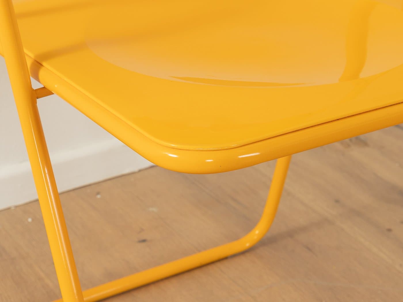 Zestaw sześciu krzeseł składanych Ted, żółty, metal, plastik, proj. N. Gammelgaard, Ikea, Szwecja, lata 70. - 283288