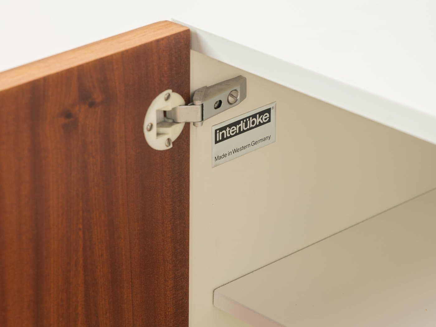 Sideboard Interlübke, brązowy, fornir teakowy, stal biała, Niemcy, lata 70. - 283258