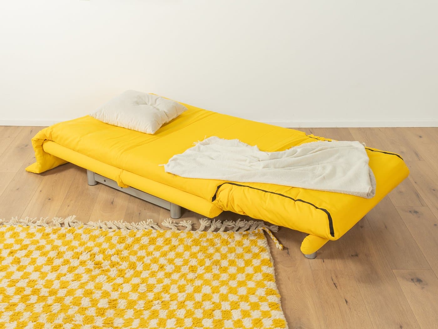 Fotel Multy, żółty, tkanina, proj. C. Brisson, Ligne Roset, Francja, lata 80. - 283207