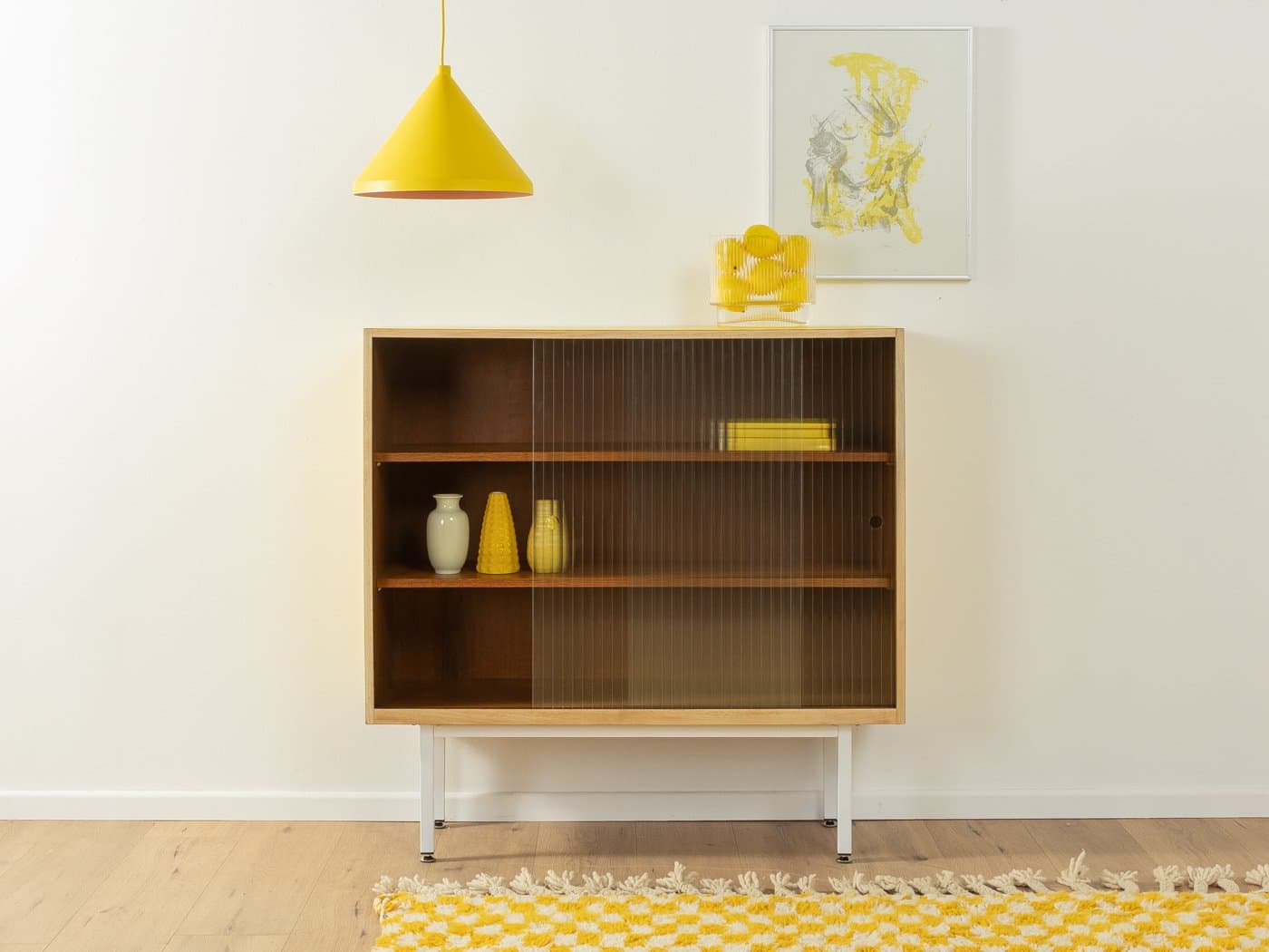 Witryna, brązowy żółty biały, orzech szkło stal, Niemcy, lata 50. - 283152