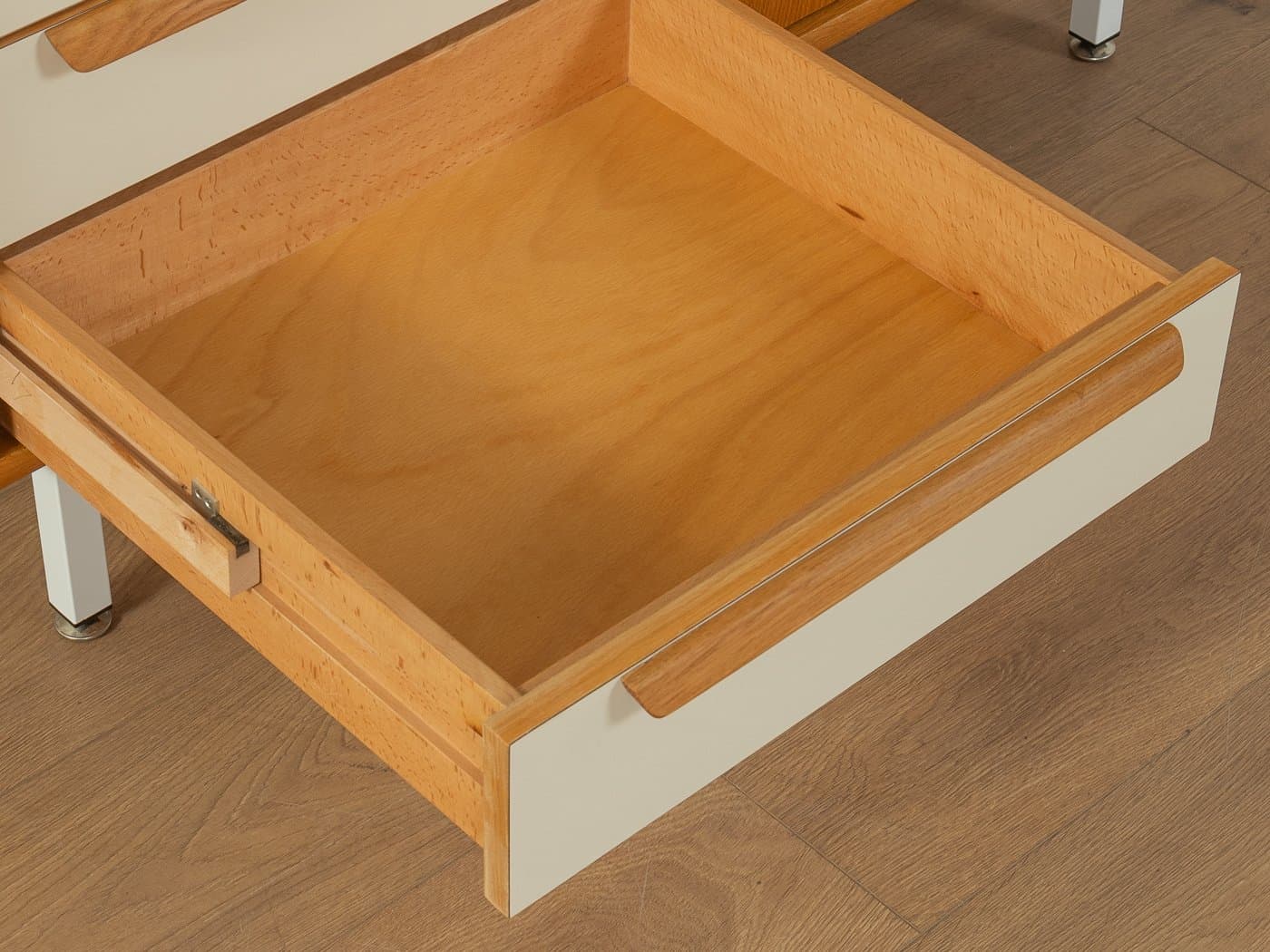 Komoda, beżowy dąb, formika kremowobiała, stal biała, Niemcy, lata 60. - 283105