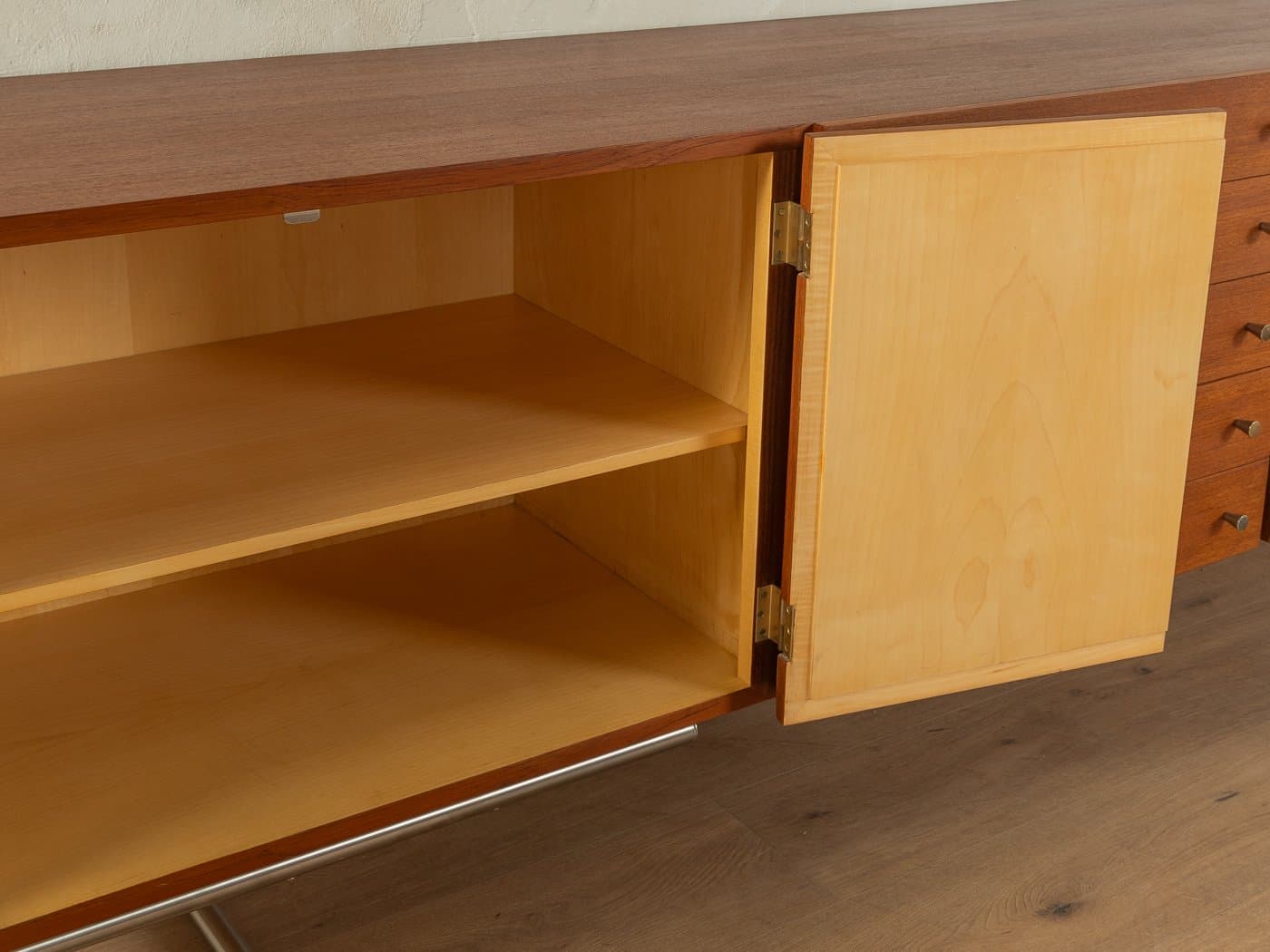 Kredens, teak brązowy, Formica czarna, Niemcy, lata 60. - 283633