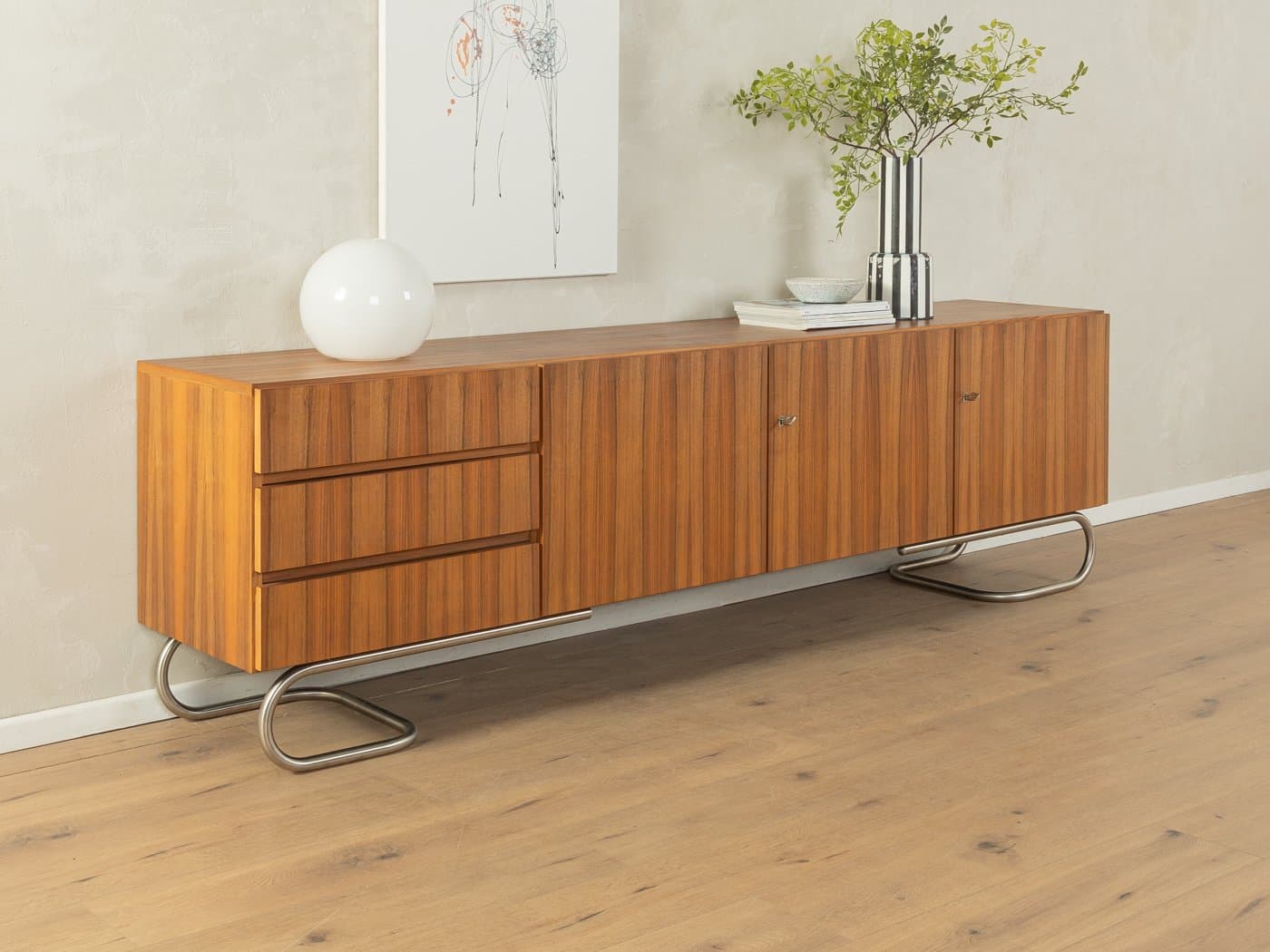 Sideboard Bauhaus, orzech brązowy, stal nierdzewna, Niemcy, lata 60. - 283620