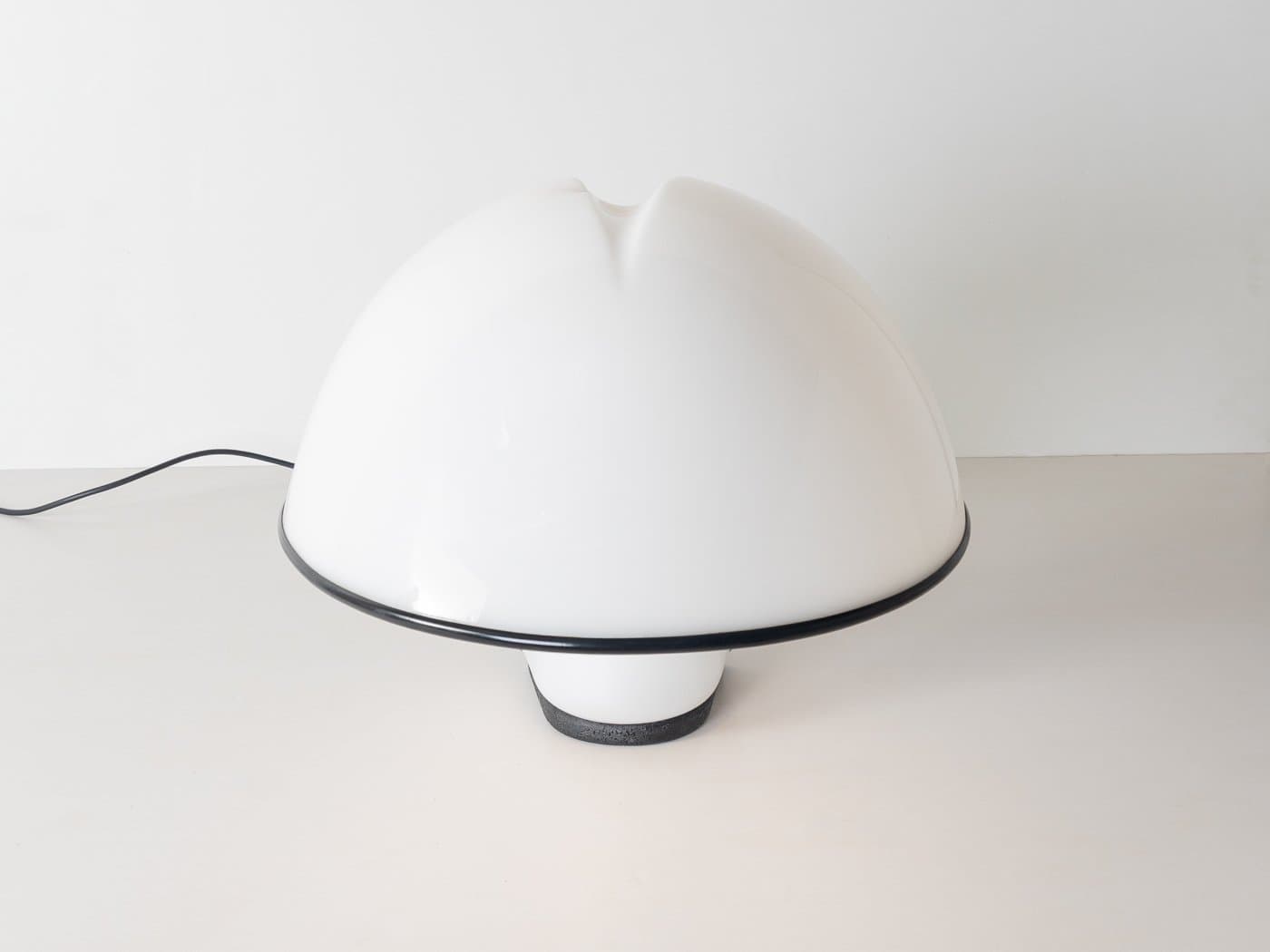 Table Lamp Albanella, white acrylic, black acrylic, Guzzini, Italy, 1970s. - 283561