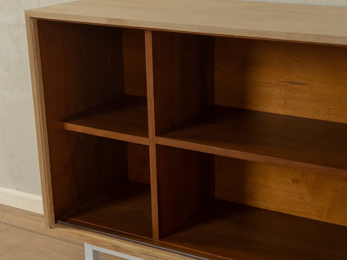 Sideboard, kremowobiały, orzech, proj. L. Wegner, Niemcy, lata 60. - 283466