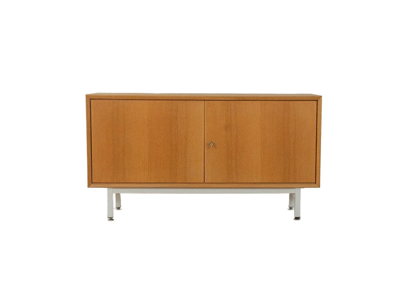 Komoda, dąb brązowy, stal biała, Niemcy, lata 60.