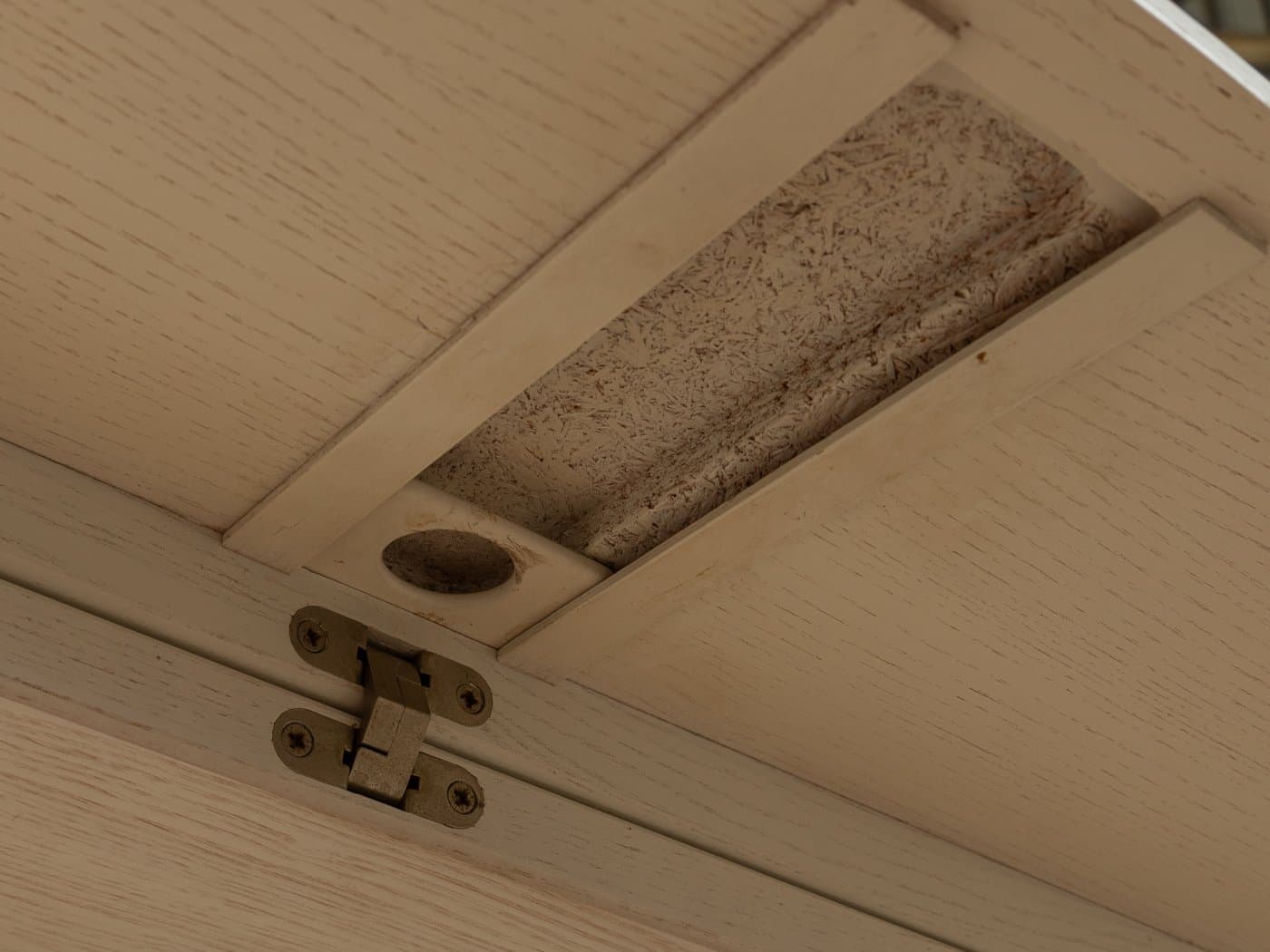 Dining Table Quadrondo, white ash, by E. Nagel, Germany, 1980s. - 283821