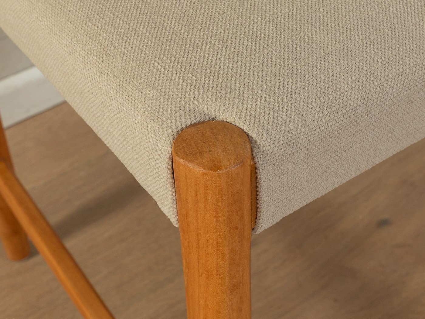 Zestaw czterech krzeseł jadalnianych, buk jasny, bawełna beżowa, Dania, lata 60. - 283805