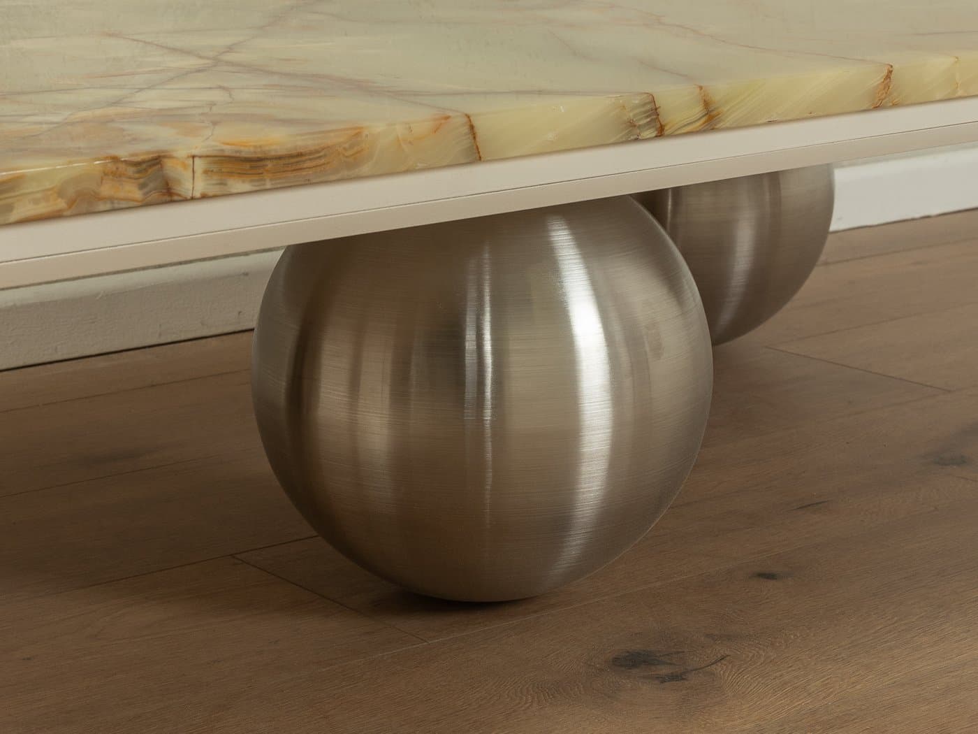 Coffee table, beige onyx, stainless steel, Germany, 1960s. - 284061