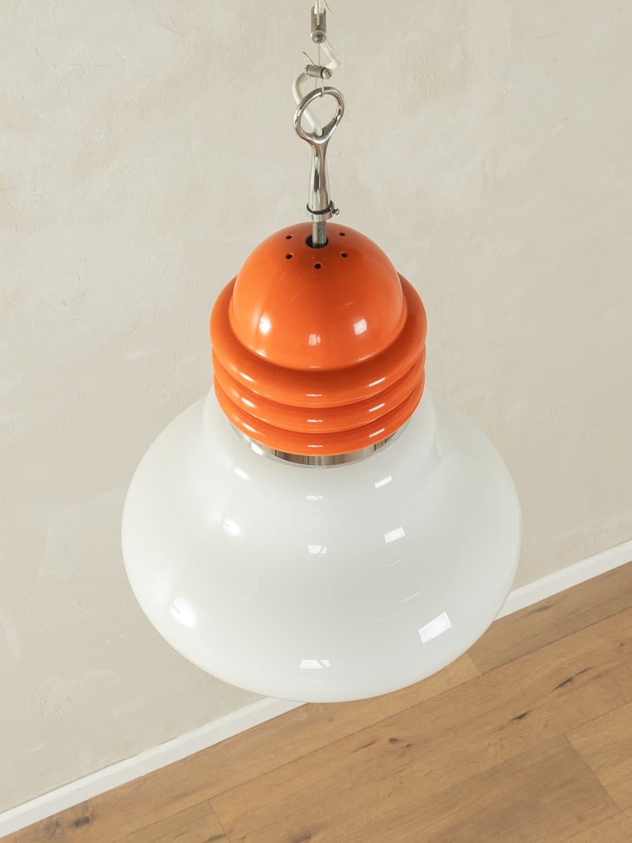 Lampa wisząca Arianna, szkło białe, metal pomarańczowy, proj. P. Brombin, Artemide, Niemcy, lata 70. - 286951