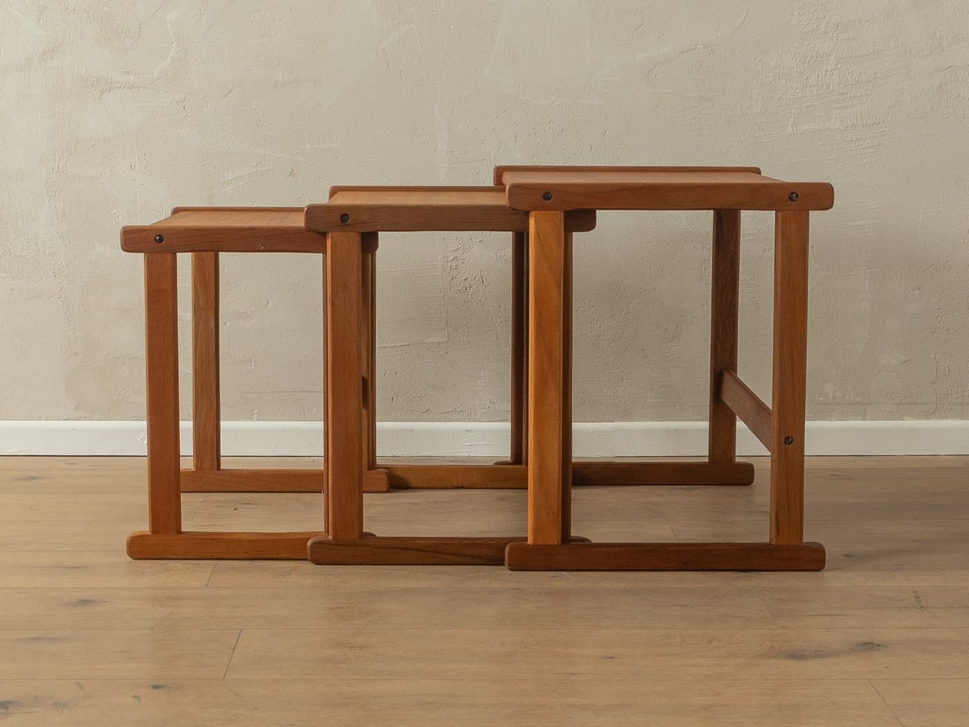 Zestaw trzech stolików typu nesting, teak brązowy, Dania, lata 60. - 286739