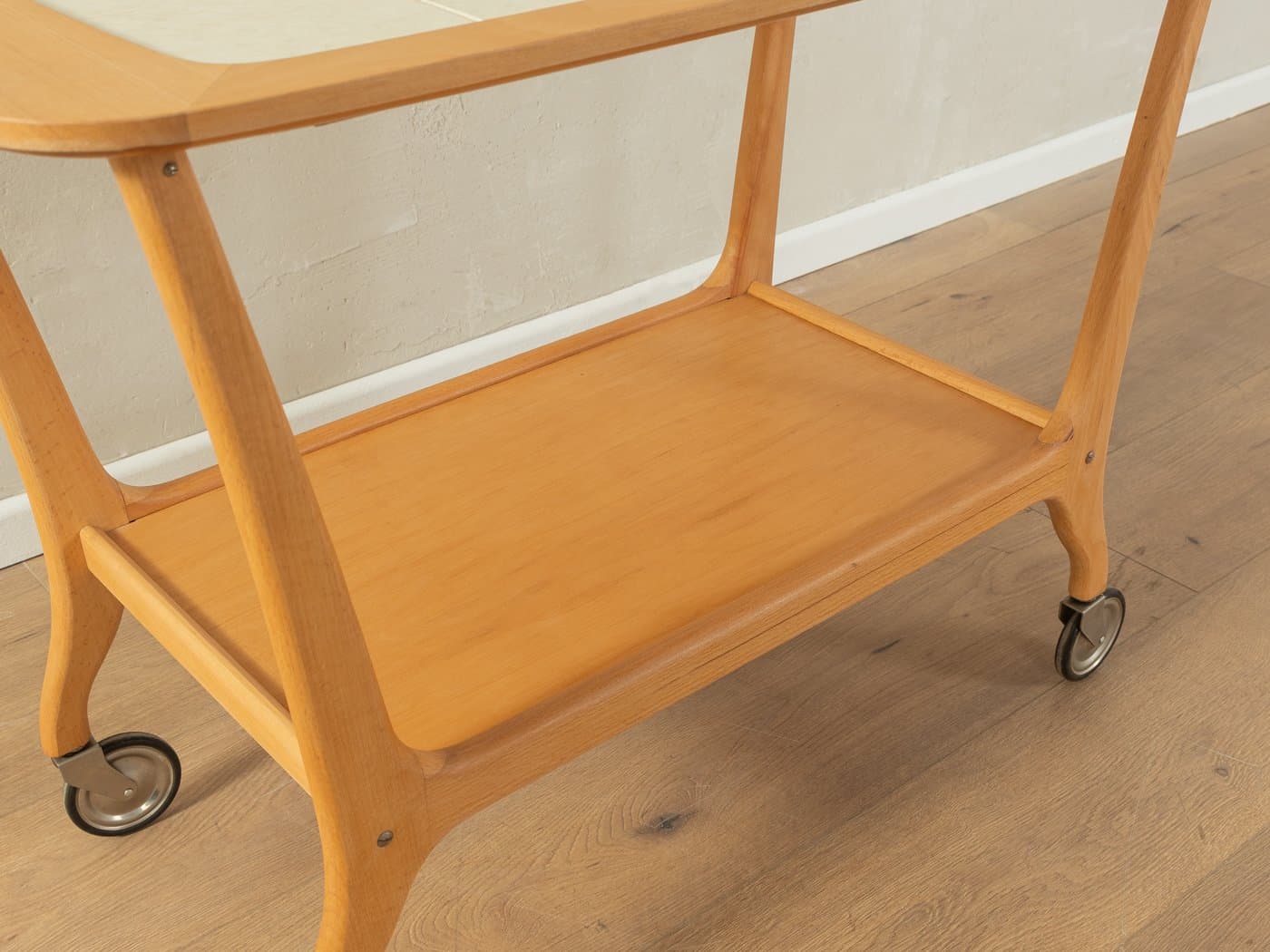 Barek na kółkach, jesion beżowy, metal, plastik, Niemcy, lata 50. - 286701