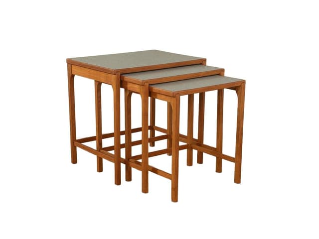 Zestaw trzech stolików pomocniczych, wiśnia brązowy, Formica szary, Niemcy, lata 50. - WYMIARY