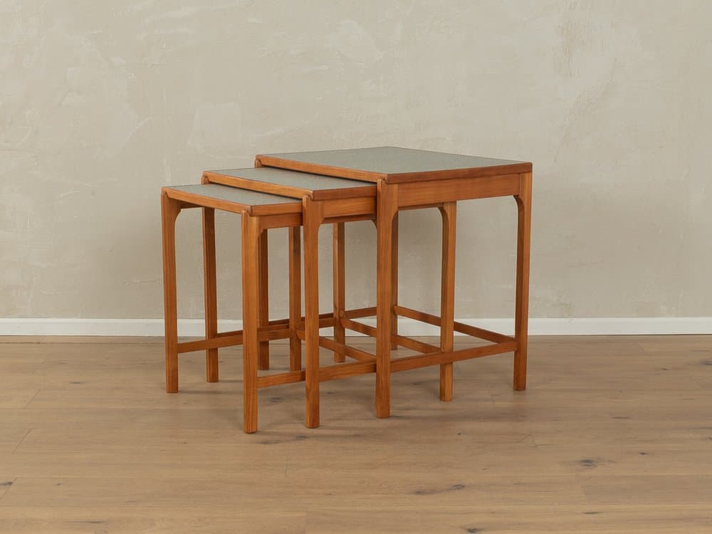 Zestaw trzech stolików pomocniczych, wiśnia brązowy, Niemcy, lata 50. - 286540