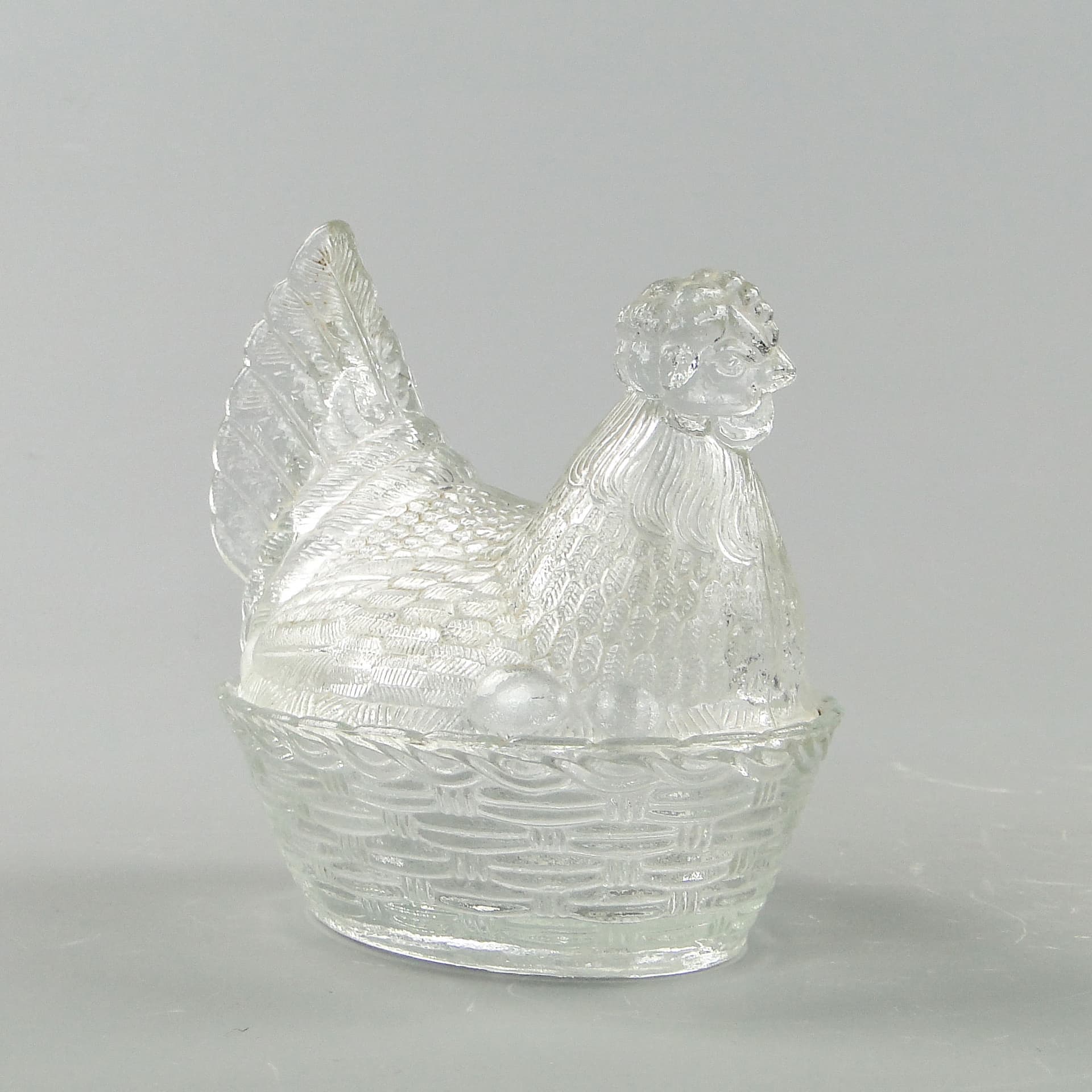 Bomboniera kura, szkło transparent, Ząbkowice, Polska, lata 70. - 2208