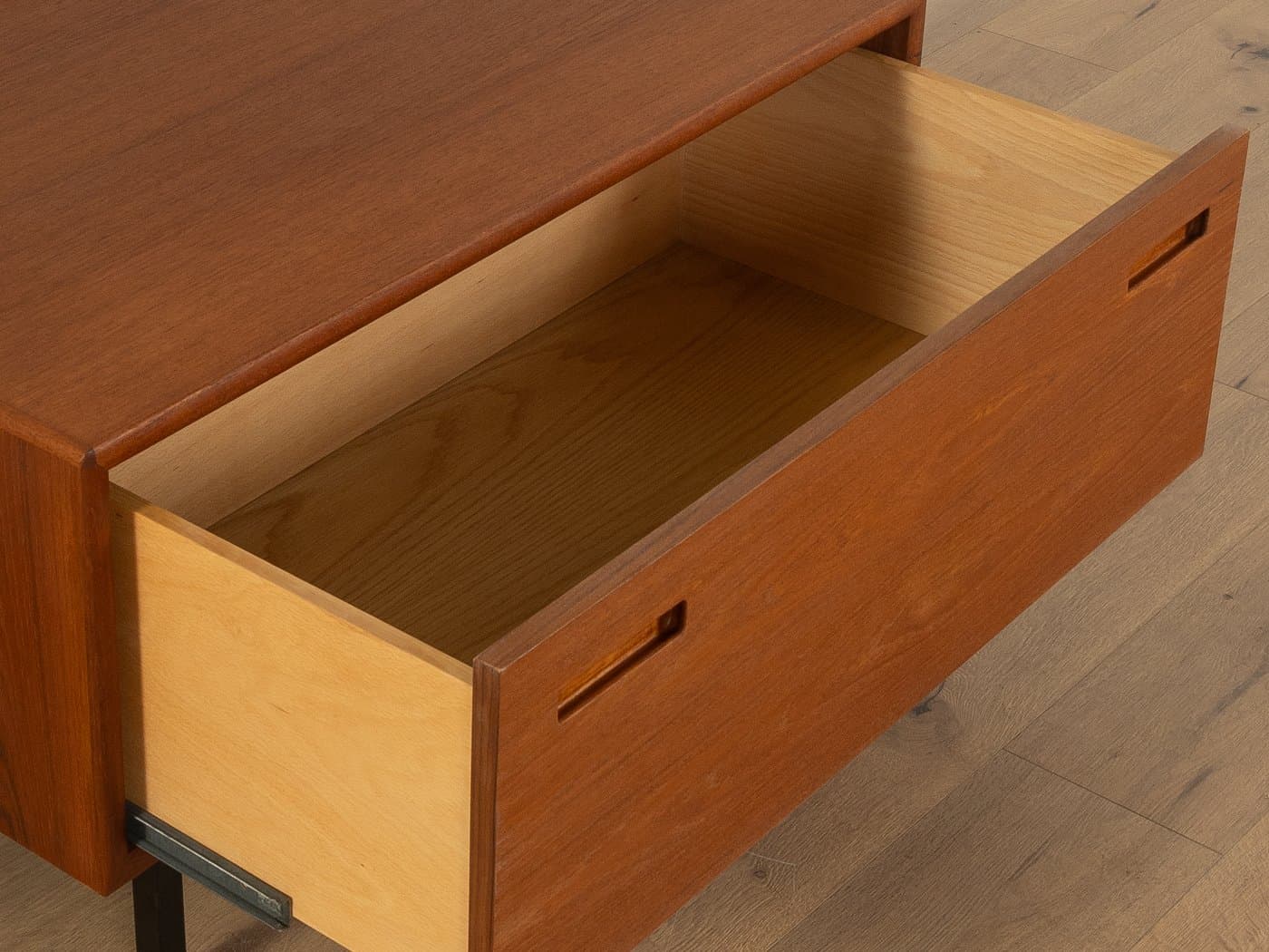 Komoda, teak, stal czarna, Dania, lata 60. - 286415