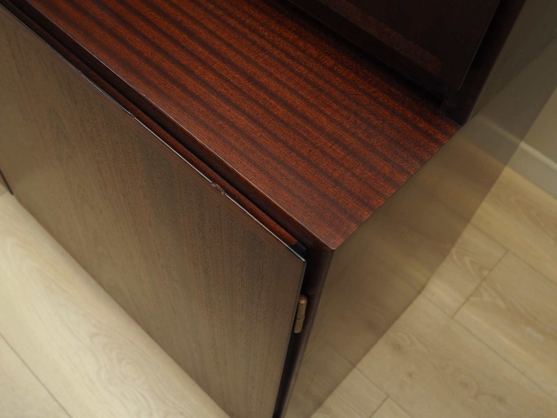 Biblioteczka, mahoń brązowy ciemny, Omann Jun, Dania, lata 70. - 73518