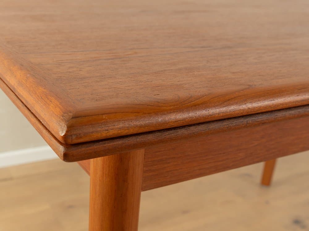 Dining table, brown teak, by P. Hundevad, Denmark, 1960s. - 286173