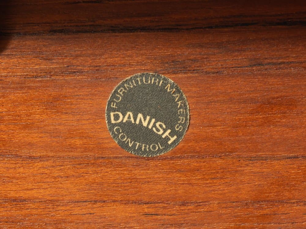 Dining table, brown teak, by P. Hundevad, Denmark, 1960s. - 286175