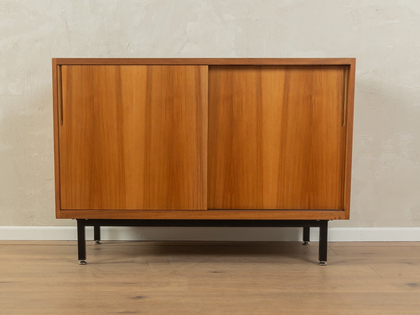 Komoda, orzech brązowy, stal czarna, Niemcy, lata 50. - 285943