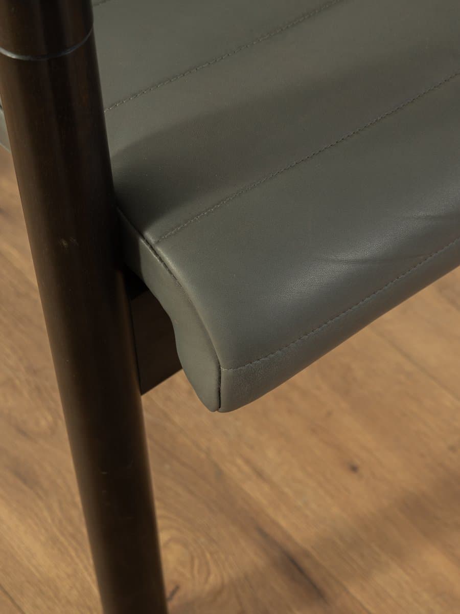 Zestaw czterech krzeseł jadalnianych, skóra szara, drewno czarne, Flötotto, Niemcy, lata 80. - 285647