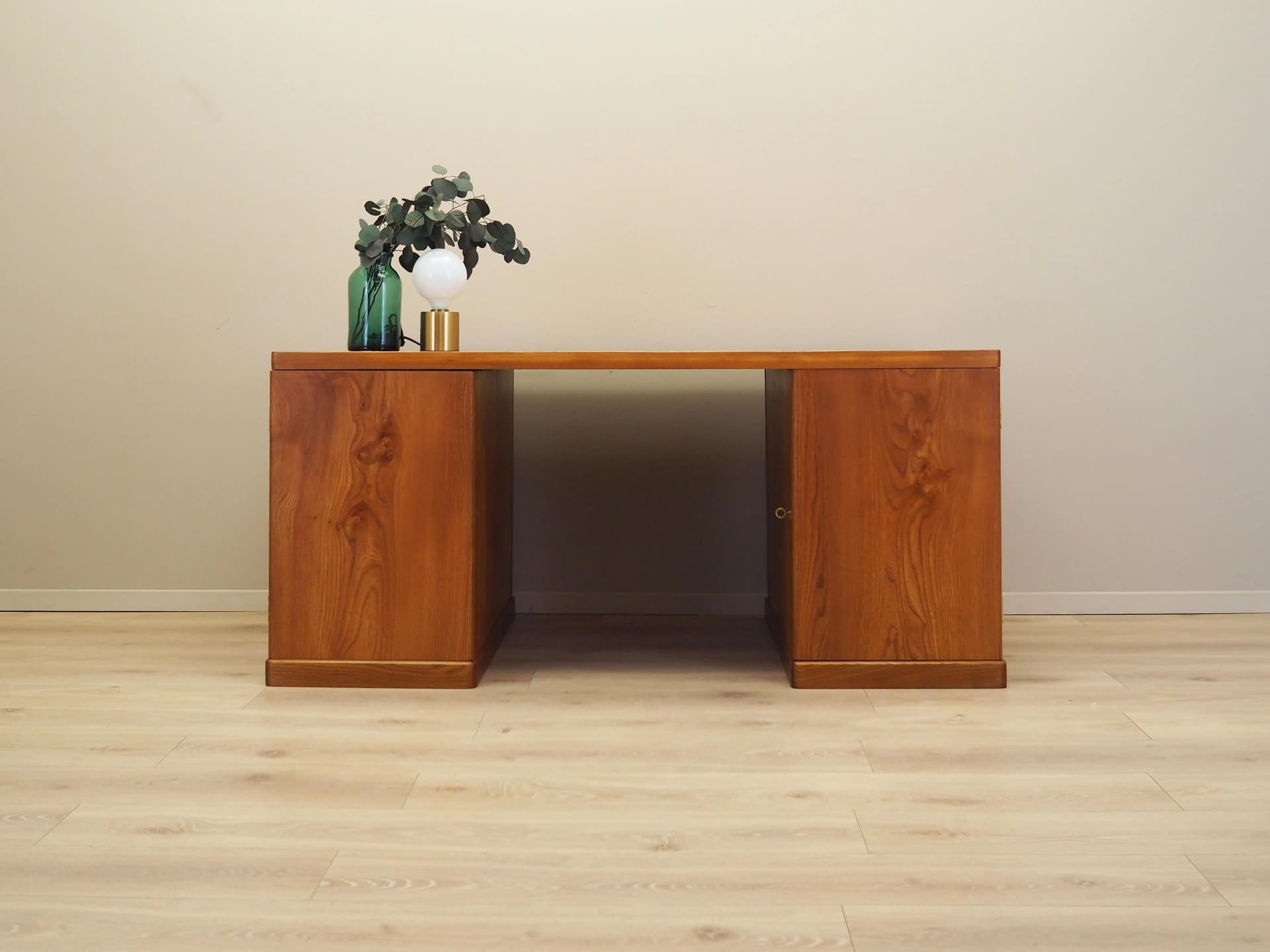 Biurko, czereśnia brąz, Dania, lata 60. - 21009