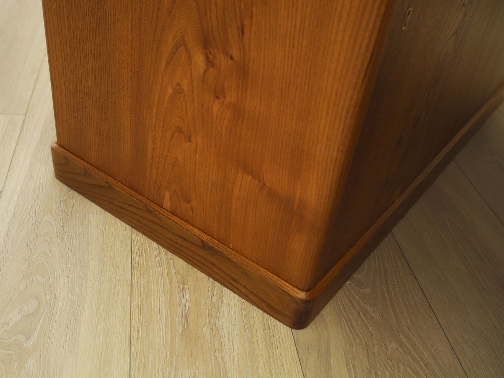 Biurko, czereśnia brąz, Dania, lata 60. - 67500