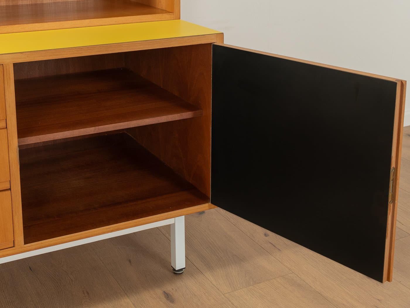 Komoda dwuczęściowa, jesion brązowy, stal biała, Niemcy, lata 60. - 285518