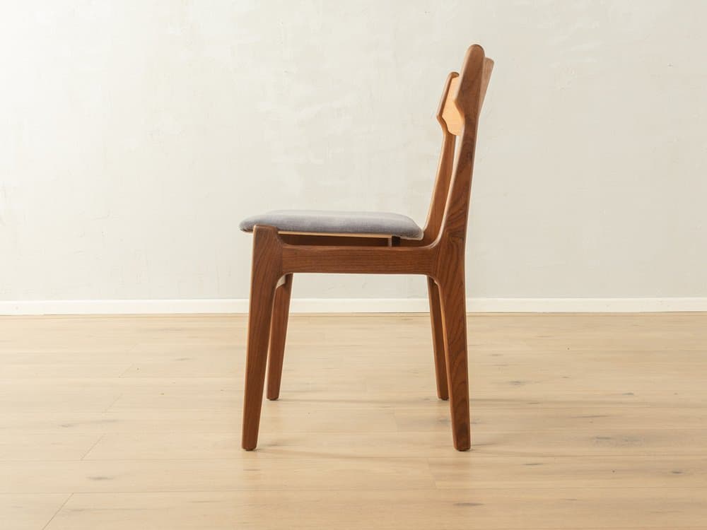 Zestaw czterech krzeseł jadalnianych, teak, tkanina jasnoszara, Niemcy, lata 60. - 284567