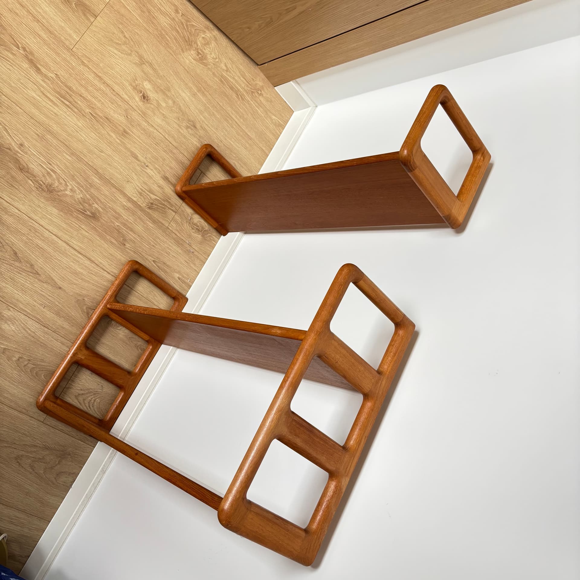 Półka ścienna, teak brązowy, Dyrlund, Dania, lata 60. - 287074