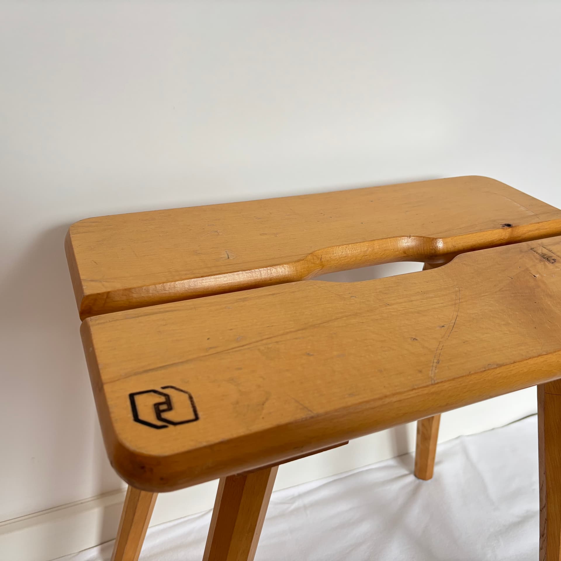 Stołek skandynawski, buk brązowy, Dania, lata 80. - 287094