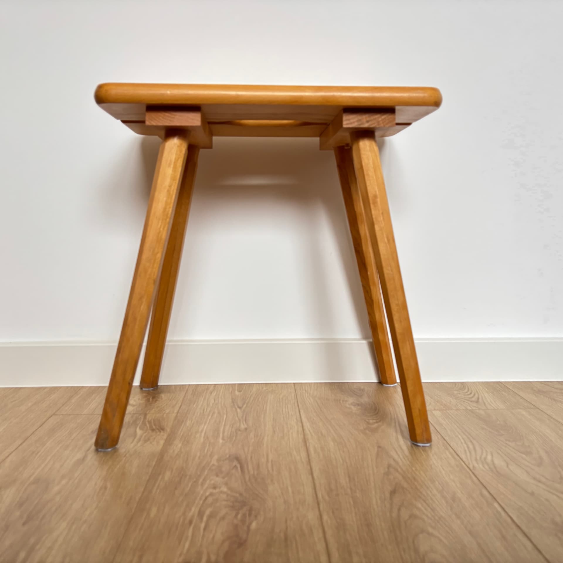 Stołek skandynawski, buk brązowy, Dania, lata 80. - 287087