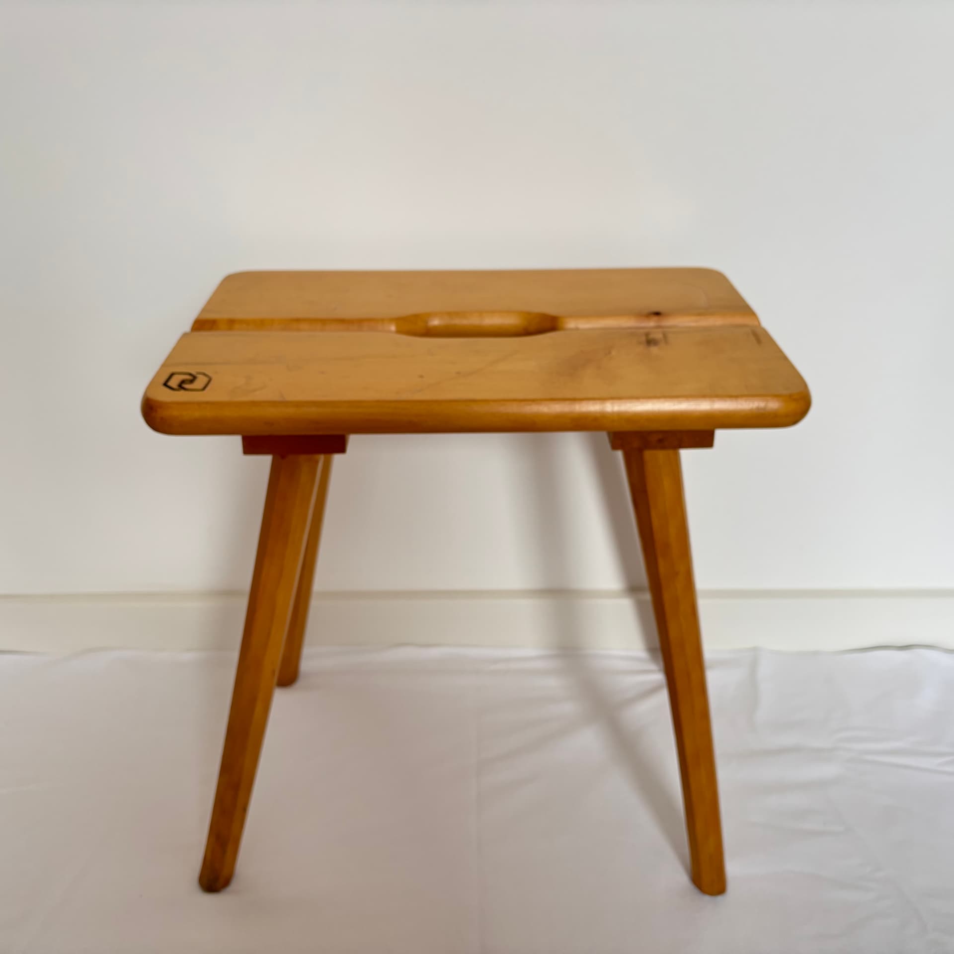 Stołek skandynawski, buk brązowy, Dania, lata 80. - 287088