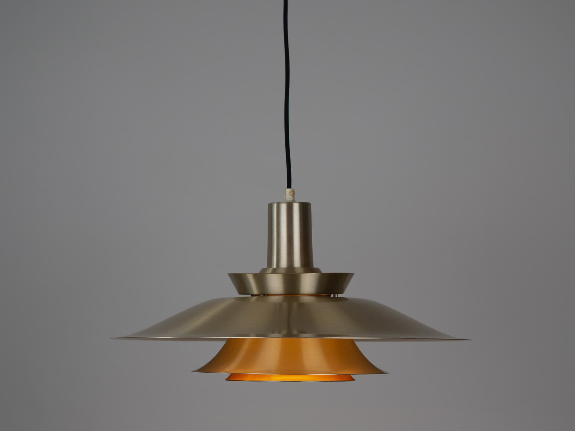 Lampa wisząca, złoty, aluminium, proj. B. Nordsted, Dania, lata 70. - 287199