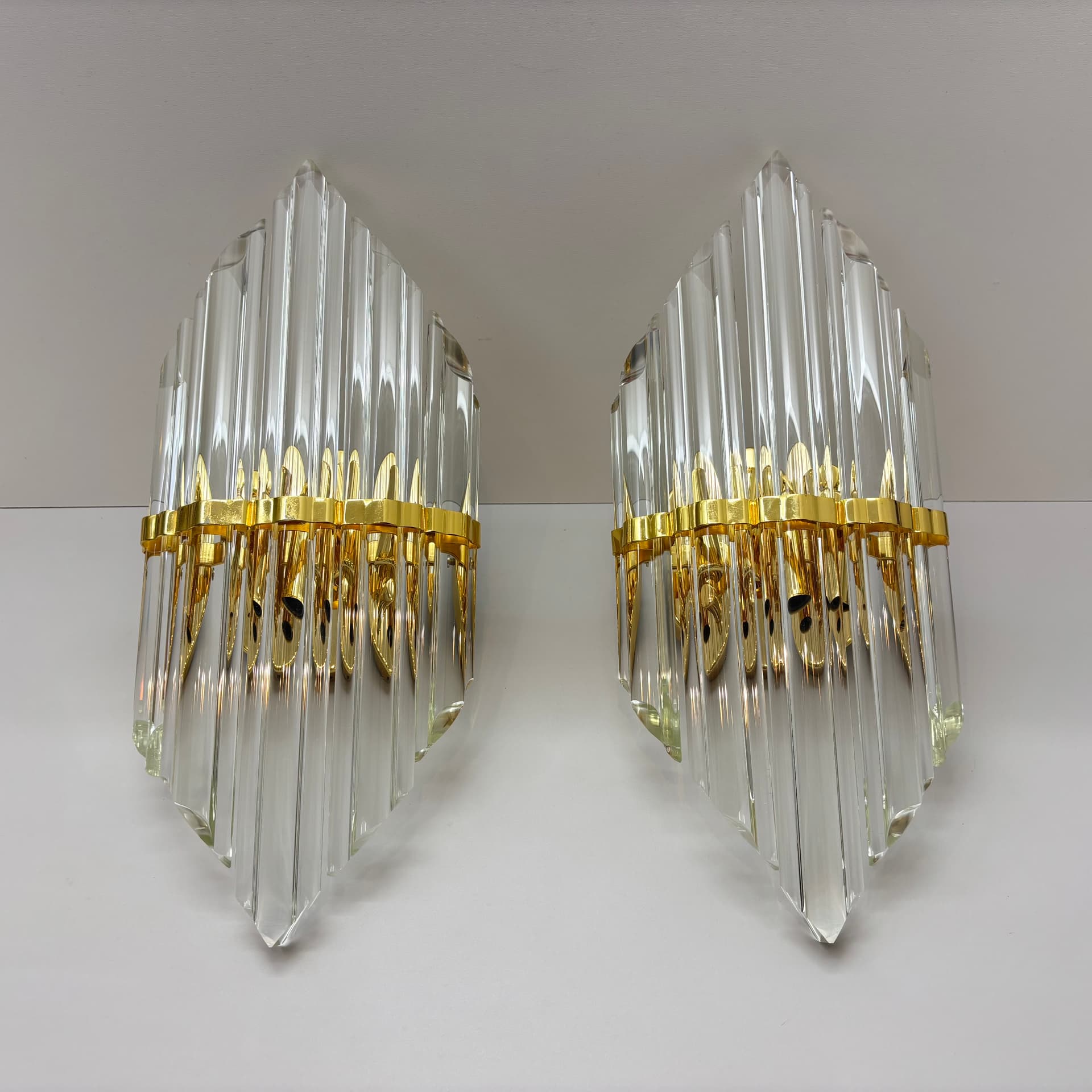 Para kinkietów, przezroczyste szkło, mosiądz złoty, Hiszpania, lata 90. - 287246